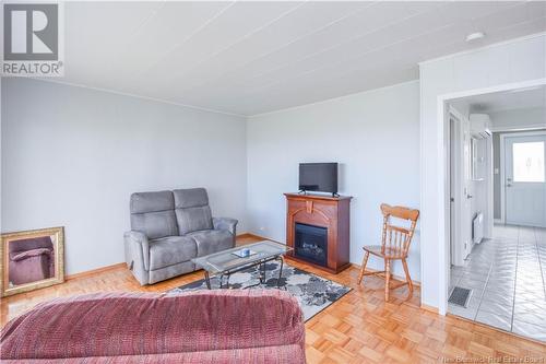 336 Saint-Pierre Est Boulevard, Caraquet, NB - Indoor Photo Showing Living Room With Fireplace