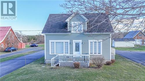 336 Saint-Pierre Est Boulevard, Caraquet, NB - Outdoor