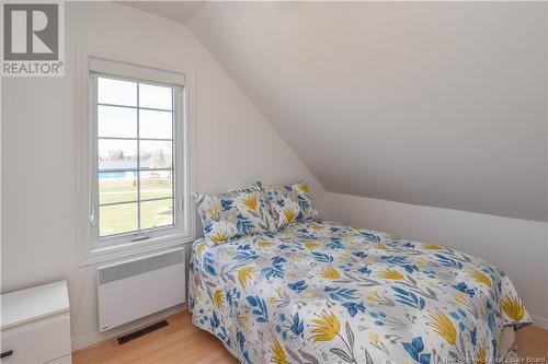 336 Saint-Pierre Est Boulevard, Caraquet, NB - Indoor Photo Showing Bedroom