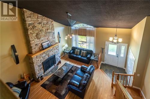 184 Pleasantview Drive, Pembroke, ON - Indoor Photo Showing Living Room With Fireplace