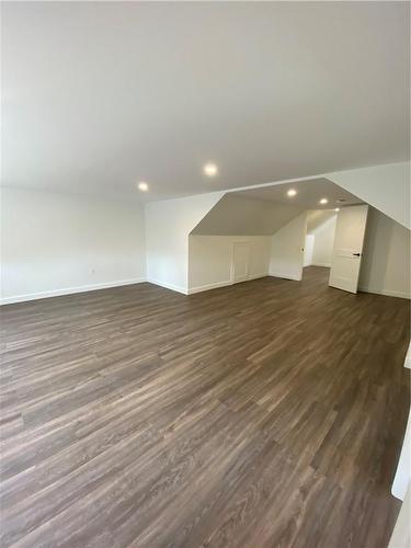 176 Queensdale Avenue E|Unit #Upper, Hamilton, ON - Indoor Photo Showing Other Room