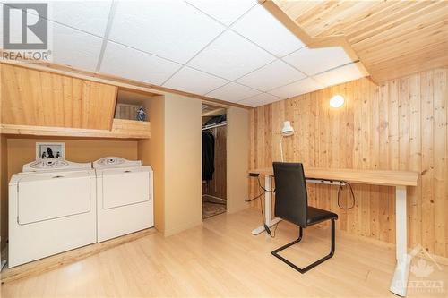 346 Pleasant Park Road, Ottawa, ON - Indoor Photo Showing Laundry Room