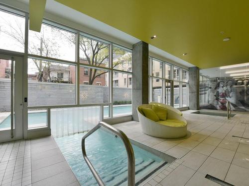 Pool - 947-1414 Rue Chomedey, Montréal (Ville-Marie), QC - Indoor Photo Showing Other Room With In Ground Pool
