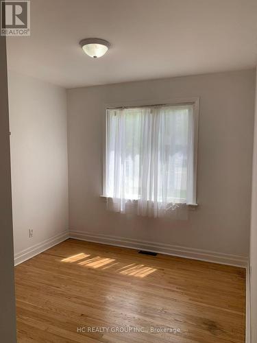 86 Strabane Avenue, Barrie, ON - Indoor Photo Showing Other Room
