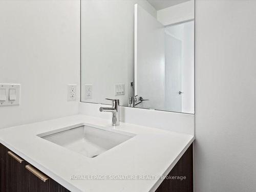 N435-7 Golden Lion Hts, Toronto, ON -  Photo Showing Bathroom