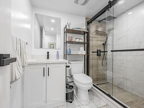 Bsmt-2023 Cedarwood Crt, Pickering, ON - Indoor Photo Showing Bathroom