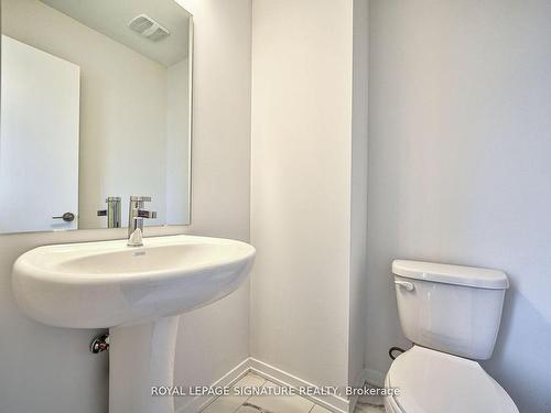 150-225 Birmingham St, Toronto, ON - Indoor Photo Showing Bathroom