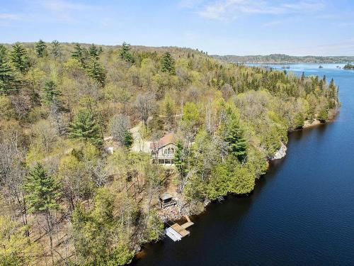 Bord de l'eau - 145 Ch. L'Heureux, Lac-Sainte-Marie, QC - Outdoor With Body Of Water With View