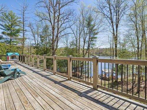 Balcon - 145 Ch. L'Heureux, Lac-Sainte-Marie, QC - Outdoor With Deck Patio Veranda