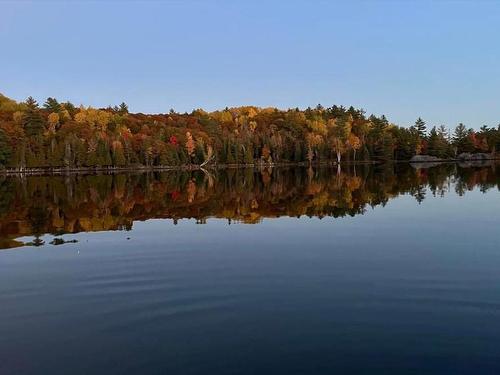 ExtÃ©rieur - 145 Ch. L'Heureux, Lac-Sainte-Marie, QC - Outdoor With Body Of Water With View