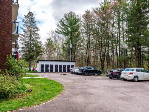 Parking - 120 Av. De Lorraine, Lachute, QC - Outdoor