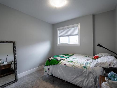 104-200 Grand Boulevard, Kamloops, BC - Indoor Photo Showing Bedroom