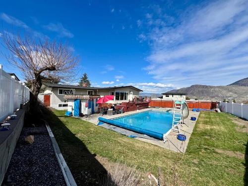 1515 Robinson Cres, Kamloops, BC - Outdoor With In Ground Pool With Backyard