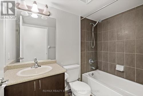1210 - 61 Heintzman Street, Toronto, ON - Indoor Photo Showing Bathroom