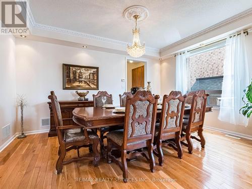 4 Latania Boulevard, Brampton, ON - Indoor Photo Showing Dining Room