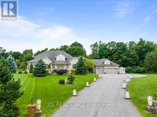 15 Lake Woods Drive, Whitchurch-Stouffville, ON - Outdoor