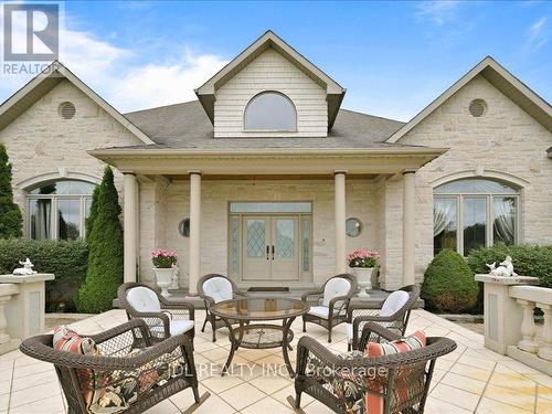 15 Lake Woods Drive, Whitchurch-Stouffville, ON - Outdoor With Deck Patio Veranda