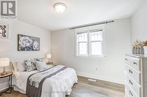 720 Chemong Road, Peterborough, ON - Indoor Photo Showing Bedroom
