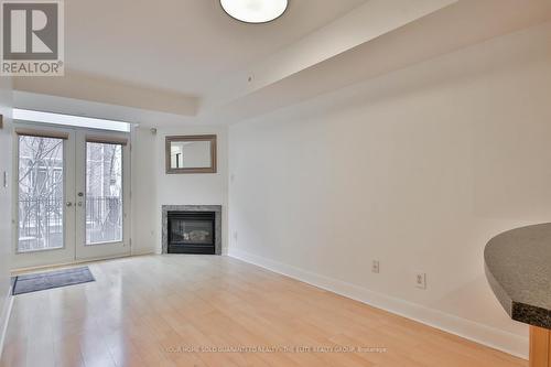 235 - 415 Jarvis Street, Toronto, ON - Indoor Photo Showing Other Room With Fireplace