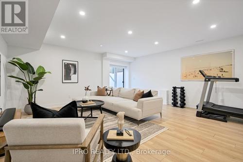 18 Crewe Avenue, Toronto, ON - Indoor Photo Showing Living Room