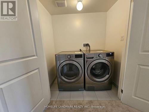 152 Sailors Landing, Clarington, ON - Indoor Photo Showing Laundry Room