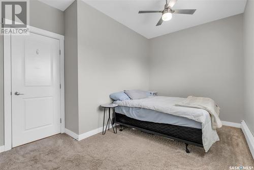 202 702 Hart Road, Saskatoon, SK - Indoor Photo Showing Bedroom