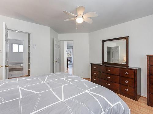 Master bedroom - 109 14E Avenue, Deux-Montagnes, QC - Indoor Photo Showing Bedroom