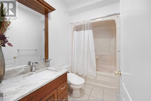 1102 Imperial Crescent, Windsor, ON - Indoor Photo Showing Bathroom