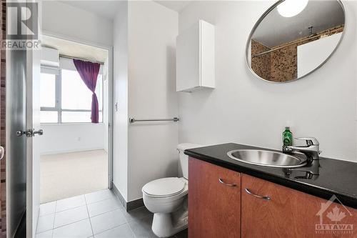 179 George Street Unit#907, Ottawa, ON - Indoor Photo Showing Bathroom