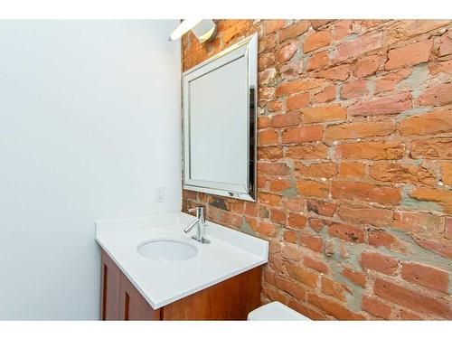 193 King Street E|Unit #304, Hamilton, ON - Indoor Photo Showing Bathroom