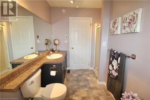 4pc Ensuite - 265 4Th Street Crescent, Hanover, ON - Indoor Photo Showing Bathroom