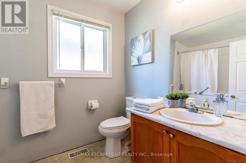 22 Hillcrest Road, Port Colborne, ON - Indoor Photo Showing Bathroom