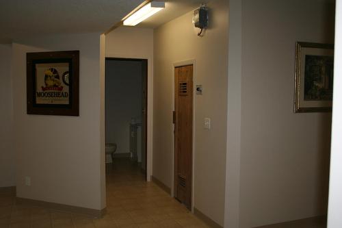 E - 1680 Sinclair Avenue, Windermere, BC - Indoor Photo Showing Other Room