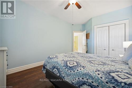 1673 St. Paul Street W, St. Catharines, ON - Indoor Photo Showing Bedroom