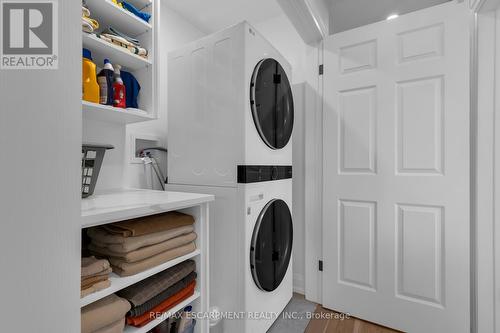 83 Dorchester Drive, Grimsby, ON - Indoor Photo Showing Laundry Room