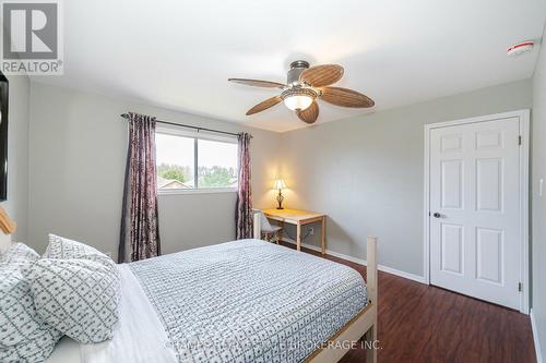176 Westchester Drive, Kitchener, ON - Indoor Photo Showing Bedroom
