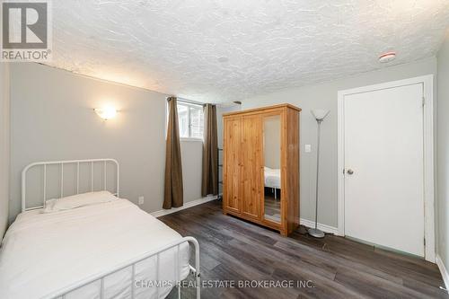 176 Westchester Drive, Kitchener, ON - Indoor Photo Showing Bedroom