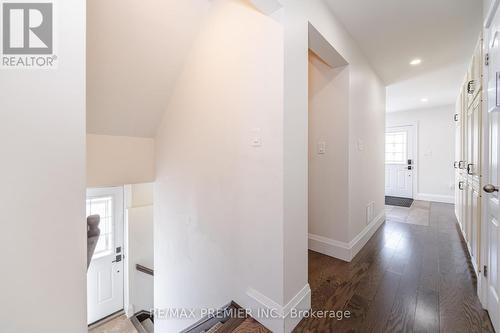 20 Beaucourt Road, Hamilton, ON - Indoor Photo Showing Other Room