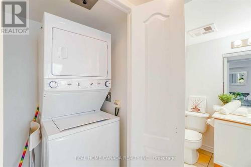 1212 - 4080 Living Arts Drive, Mississauga, ON - Indoor Photo Showing Laundry Room