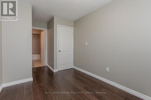 2366 Sutton Drive, Burlington, ON - Indoor Photo Showing Other Room
