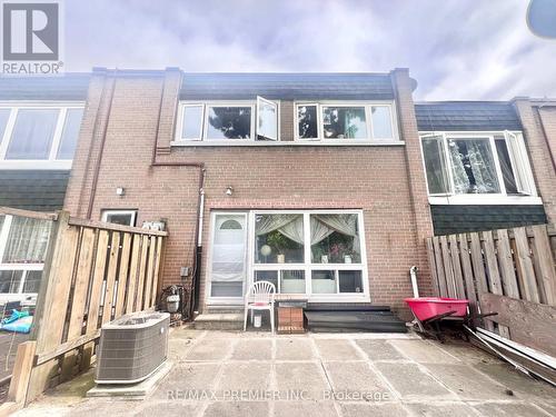 8 - 3690 Keele Street, Toronto, ON - Outdoor