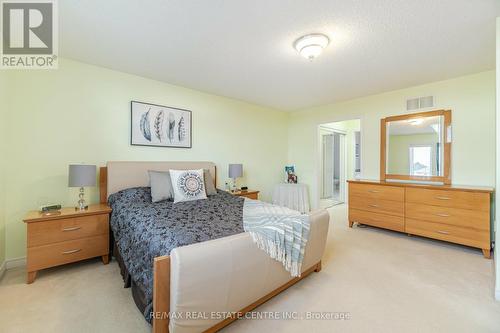 138 Yuile Court, Brampton, ON - Indoor Photo Showing Bedroom