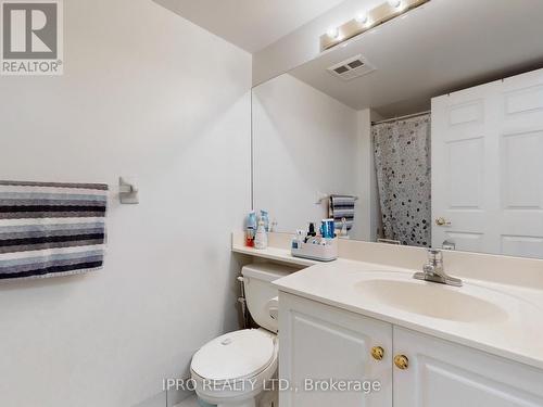 611 - 35 Kingsbridge Garden Circle, Mississauga, ON - Indoor Photo Showing Bathroom