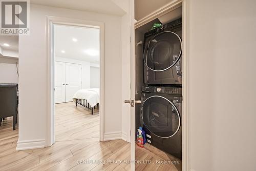 2413 Dress Circle Crescent, Oshawa, ON - Indoor Photo Showing Laundry Room
