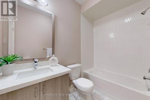 21 Conger Street, Vaughan, ON - Indoor Photo Showing Bathroom