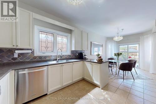 8 Golden Forest Road, Vaughan, ON - Indoor Photo Showing Kitchen With Double Sink