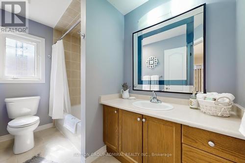 8 Golden Forest Road, Vaughan, ON - Indoor Photo Showing Bathroom