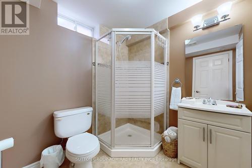 8 Golden Forest Road, Vaughan, ON - Indoor Photo Showing Bathroom