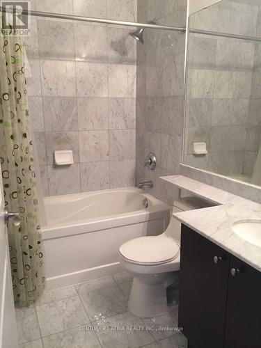505 - 20 Bloorview Place, Toronto, ON - Indoor Photo Showing Bathroom