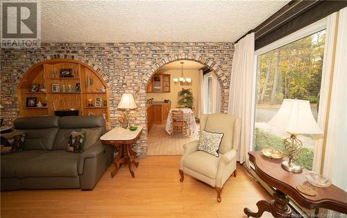 405 Springhill Road, Fredericton, NB - Indoor Photo Showing Living Room